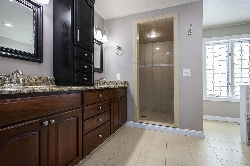 6030 Paw Paw Lake Road Coloma Charter Township MI 49038