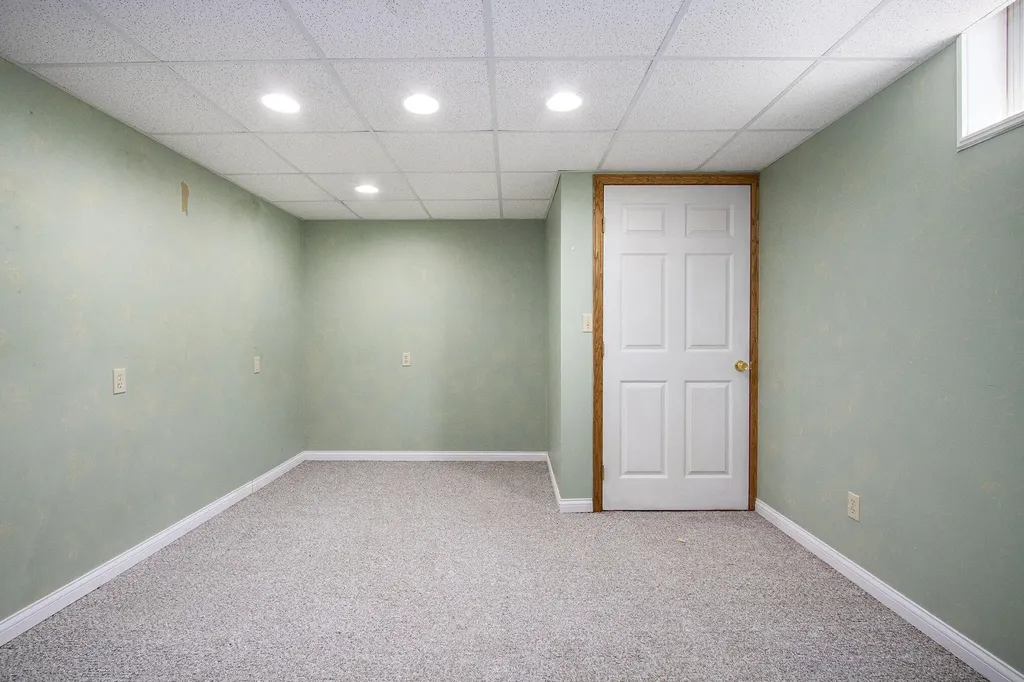 6030 Paw Paw Lake Road Coloma Charter Township MI 49038