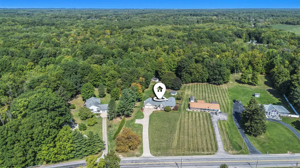 6030 Paw Paw Lake Road Coloma Charter Township MI 49038