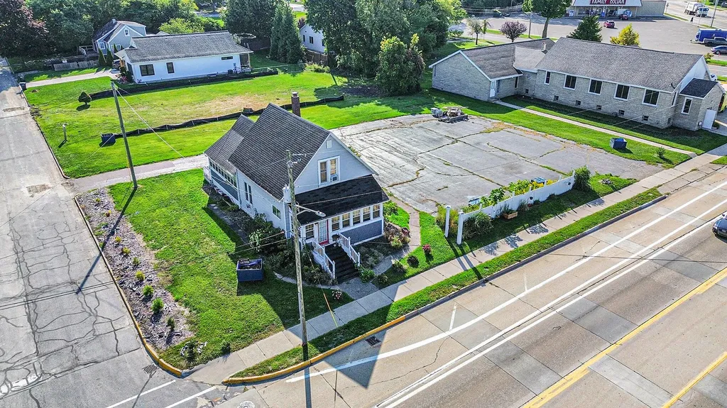 555 Broadway Street South Haven City MI 49090