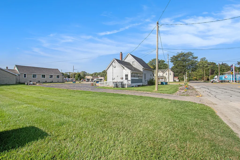 555 Broadway Street South Haven City MI 49090