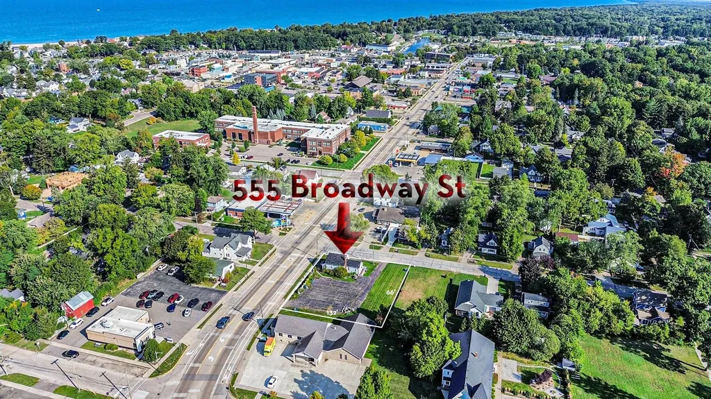 555 Broadway Street South Haven City MI 49090