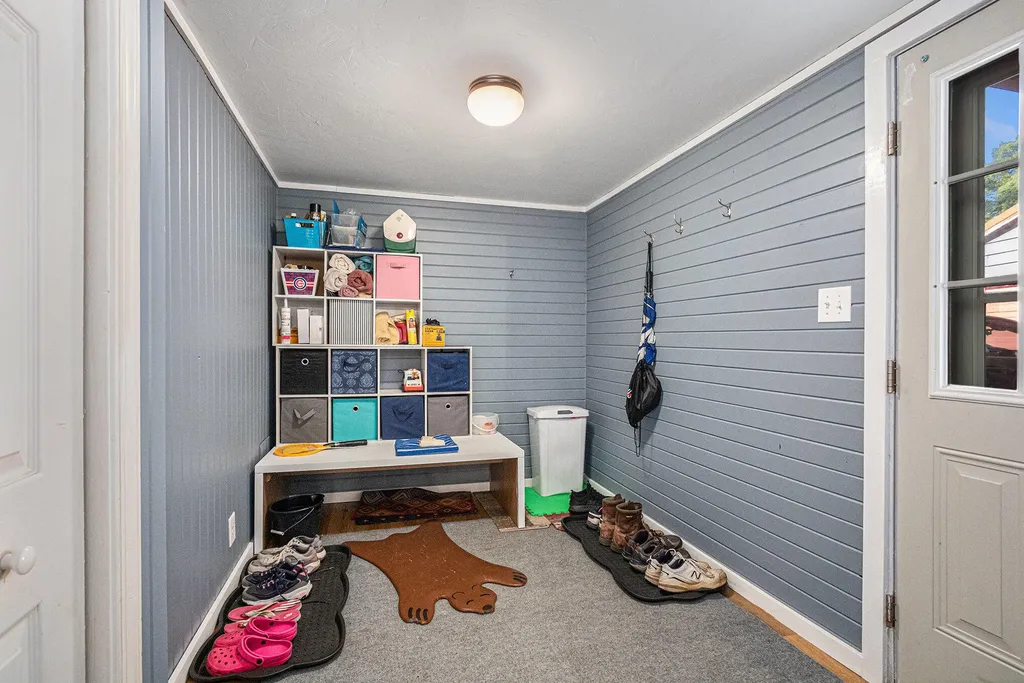 55945 Inn D Inn Drive Silver Creek Township MI 49047
