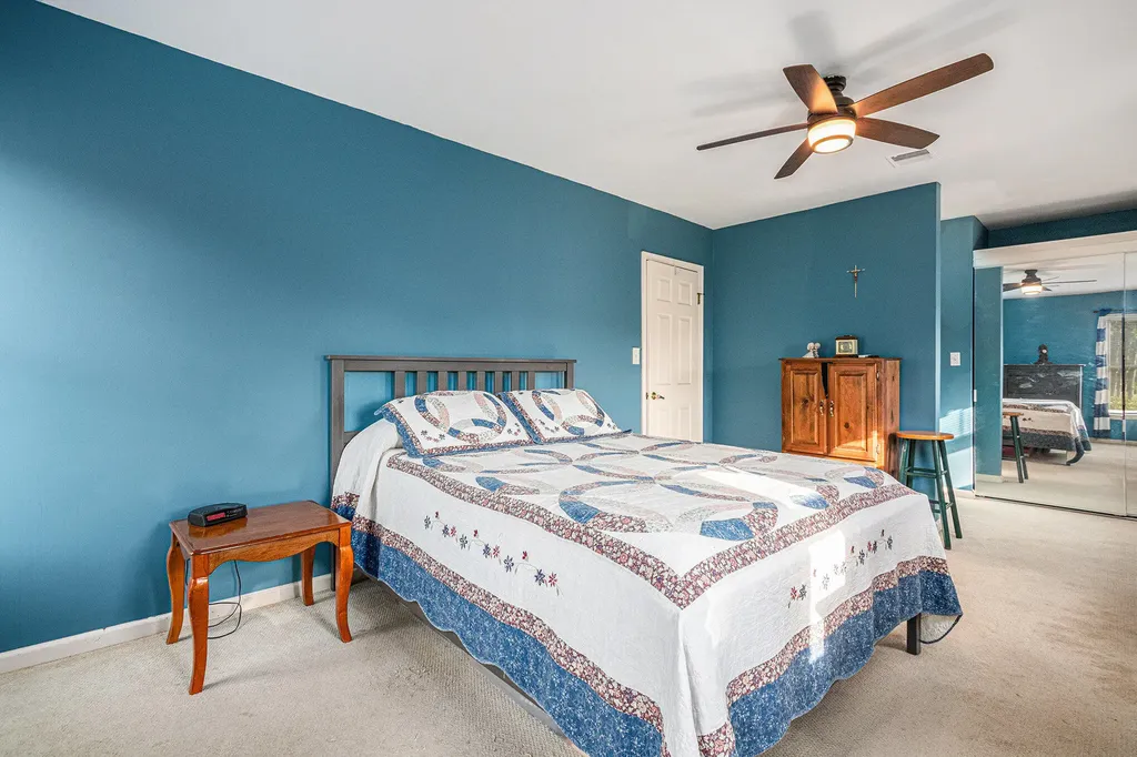 55945 Inn D Inn Drive Silver Creek Township MI 49047
