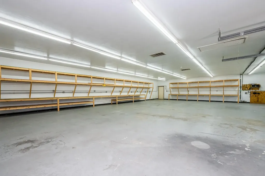 191 Hawthorne Avenue St. Joseph City MI 49085