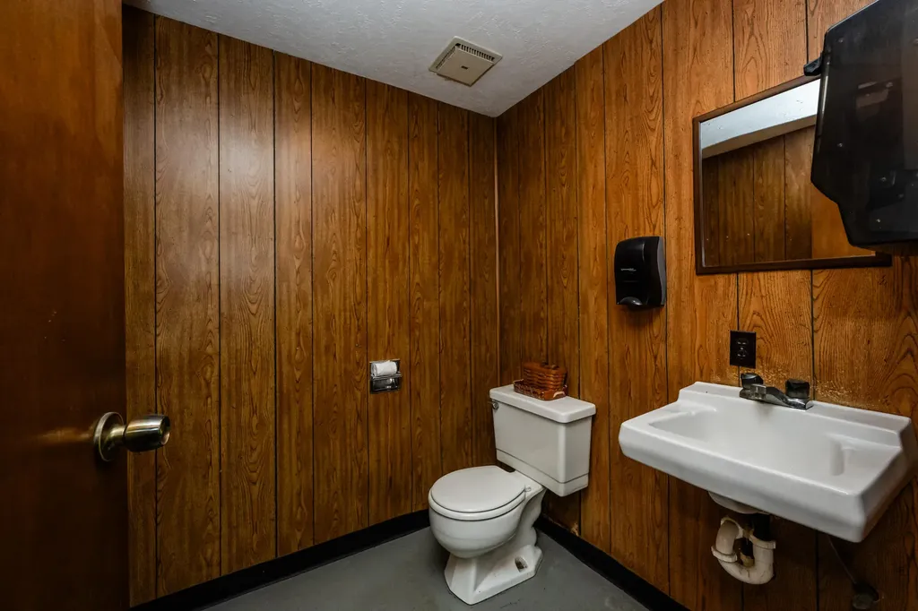 191 Hawthorne Avenue St. Joseph City MI 49085