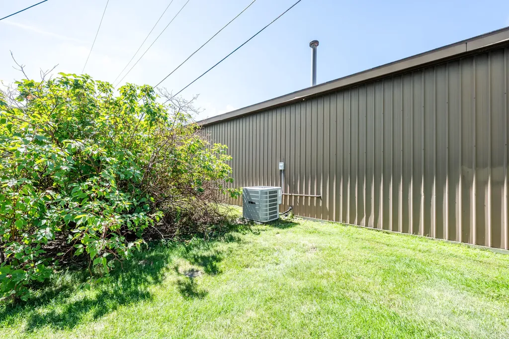 191 Hawthorne Avenue St. Joseph City MI 49085