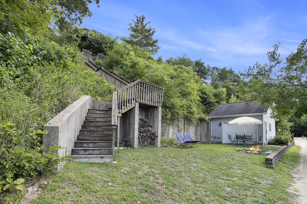 59688 Summit Street Fabius Township MI 49093