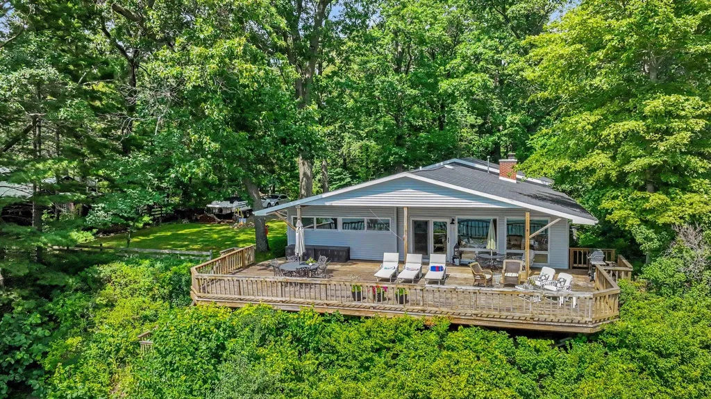 59688 Summit Street Fabius Township MI 49093