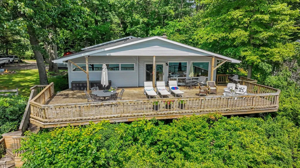 59688 Summit Street Fabius Township MI 49093