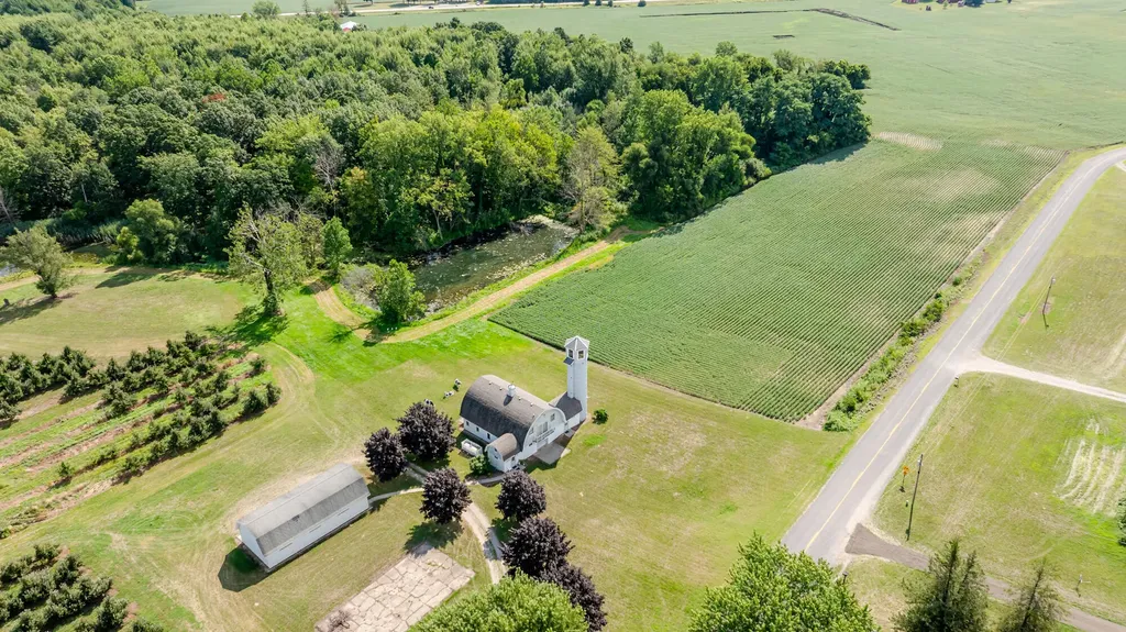 1955 Angling Road Bainbridge Township MI 49098