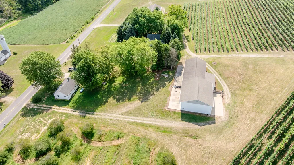 1980 Angling Road Bainbridge Township MI 49098