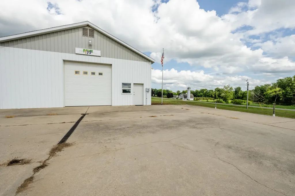 1980 Angling Road Bainbridge Township MI 49098