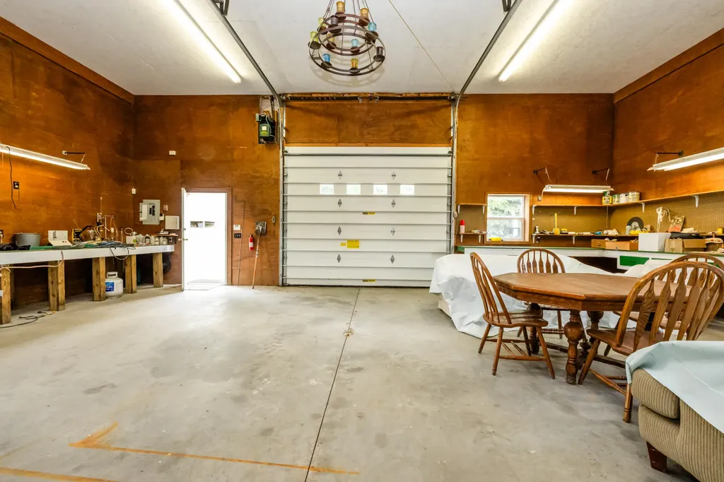 1980 Angling Road Bainbridge Township MI 49098