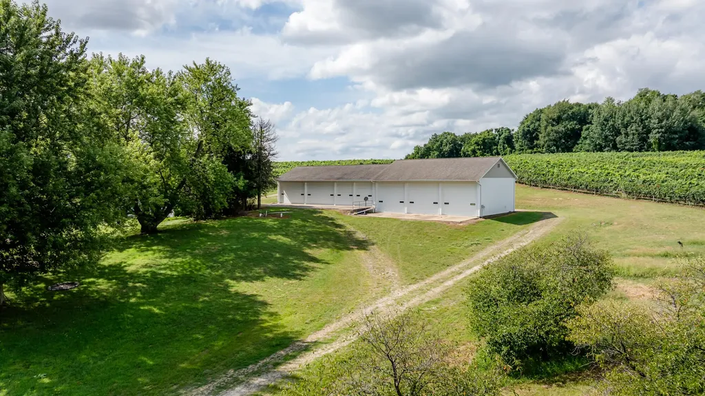 1980 Angling Road Bainbridge Township MI 49098