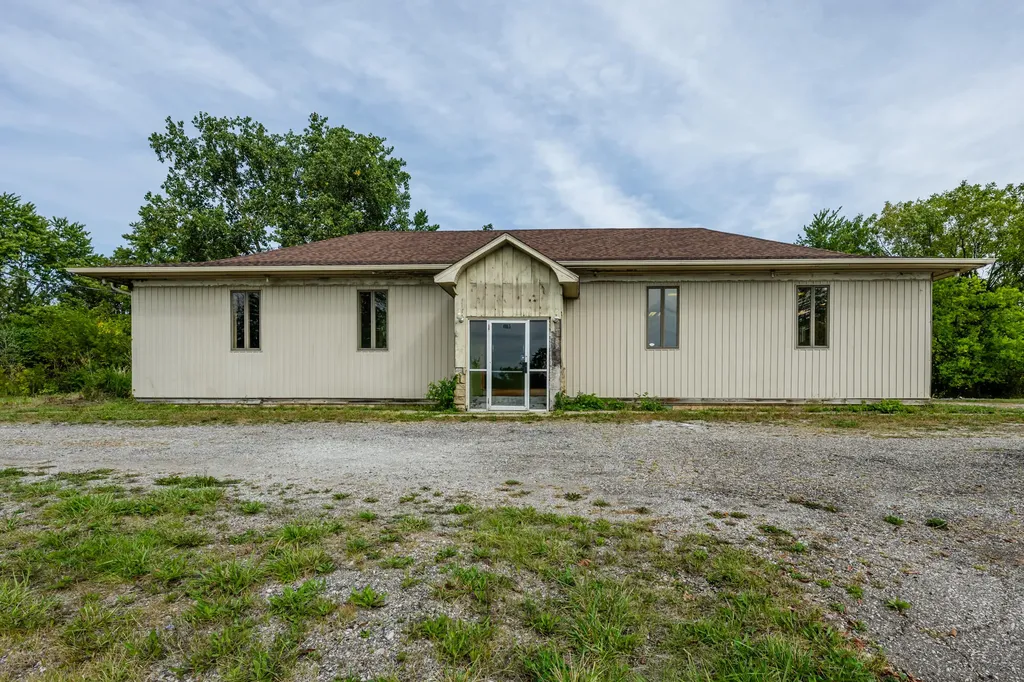 4863 Us Highway 12 Galien Township MI 49128