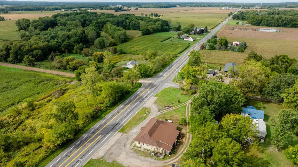 4863 Us Highway 12 Galien Township MI 49128