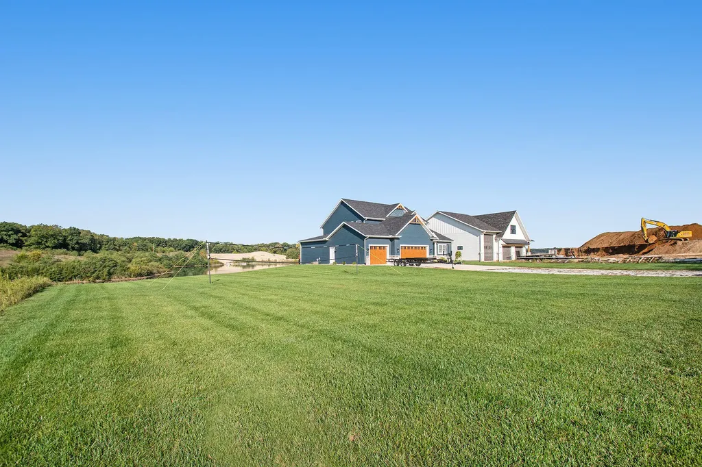 1872 Barron Lake Road Howard Township MI 49120