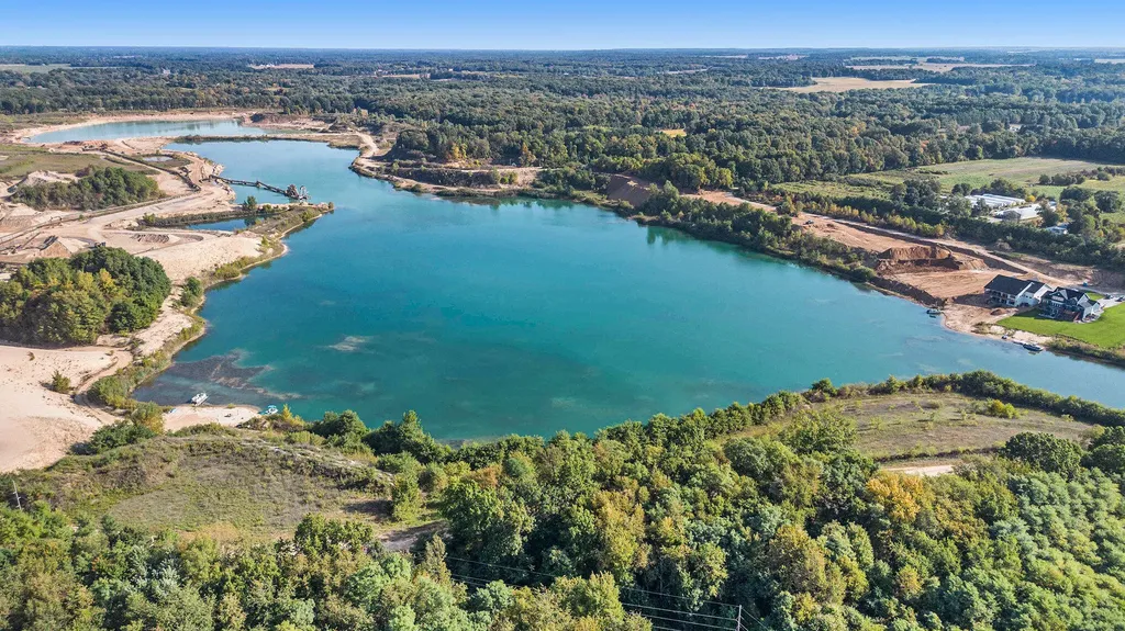 1872 Barron Lake Road Howard Township MI 49120