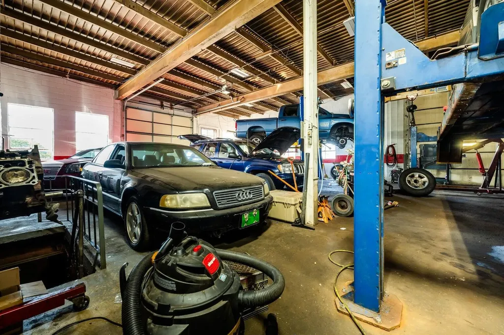 288 Colfax Avenue Benton Harbor City MI 49022