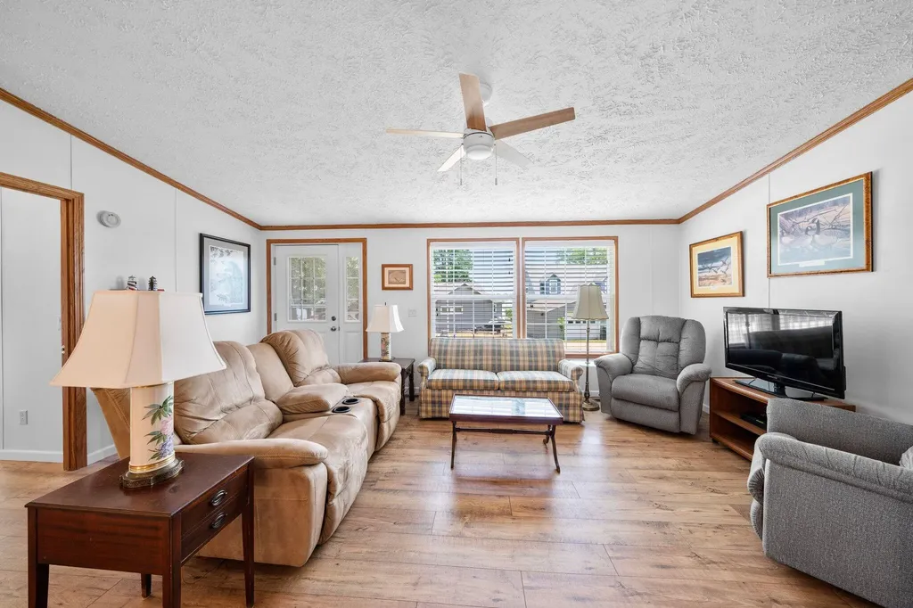 61738 Lake View Drive Penn Township MI 49031