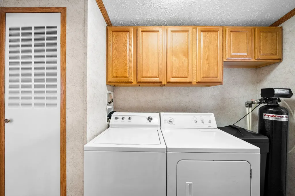 61738 Lake View Drive Penn Township MI 49031