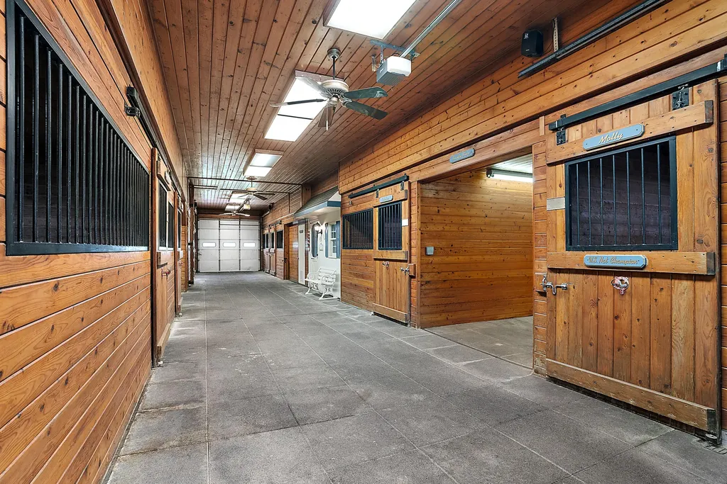 6130 Eidson Road Royalton Township MI 49085