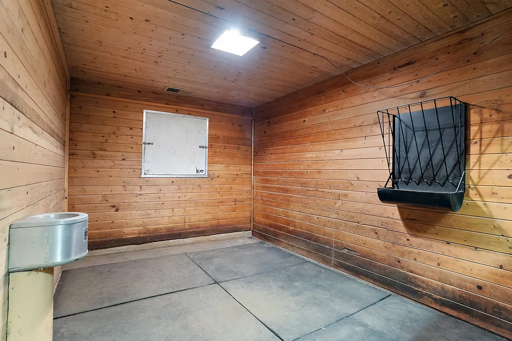 6130 Eidson Road Royalton Township MI 49085