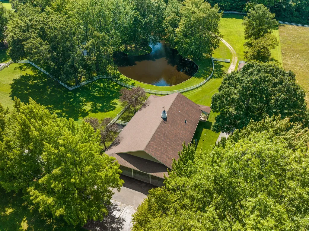6130 Eidson Road Royalton Township MI 49085