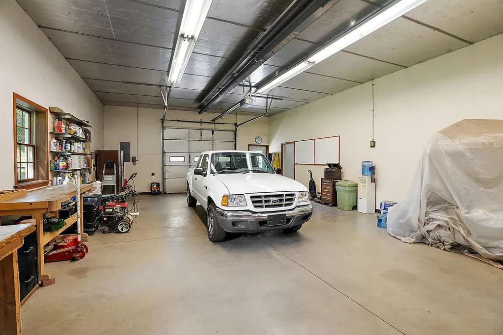 6130 Eidson Road Royalton Township MI 49085
