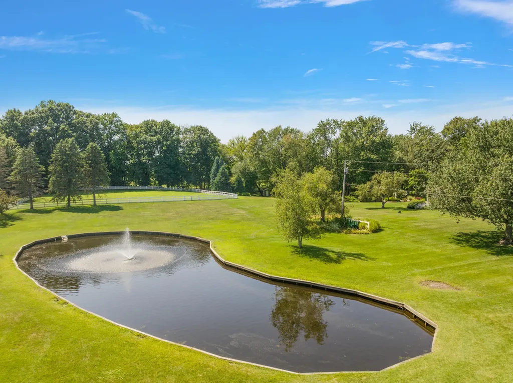 6130 Eidson Road Royalton Township MI 49085