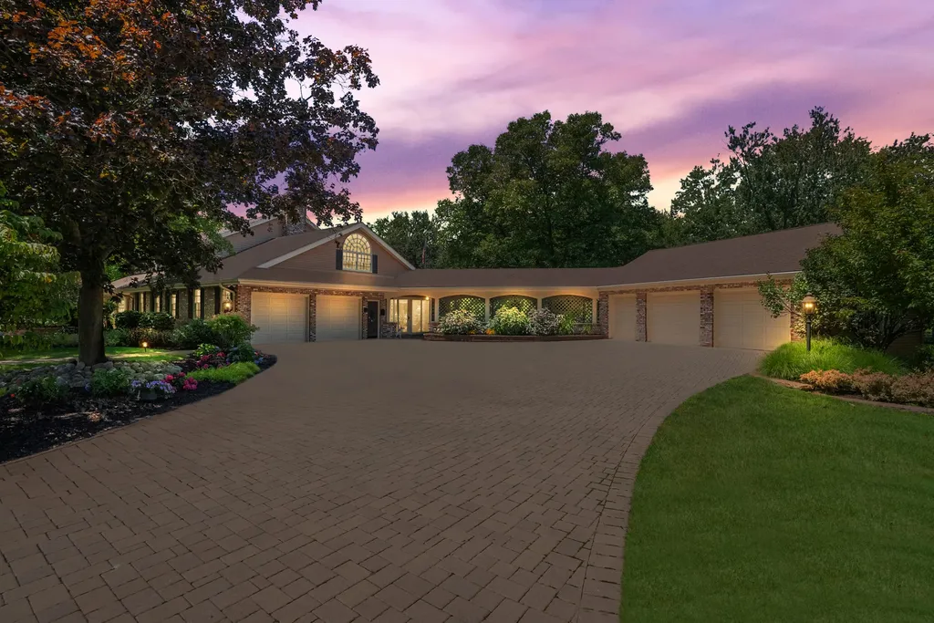 6130 Eidson Road Royalton Township MI 49085