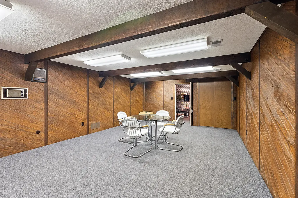 6130 Eidson Road Royalton Township MI 49085