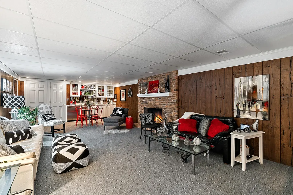 6130 Eidson Road Royalton Township MI 49085