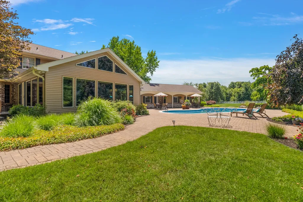 6130 Eidson Road Royalton Township MI 49085