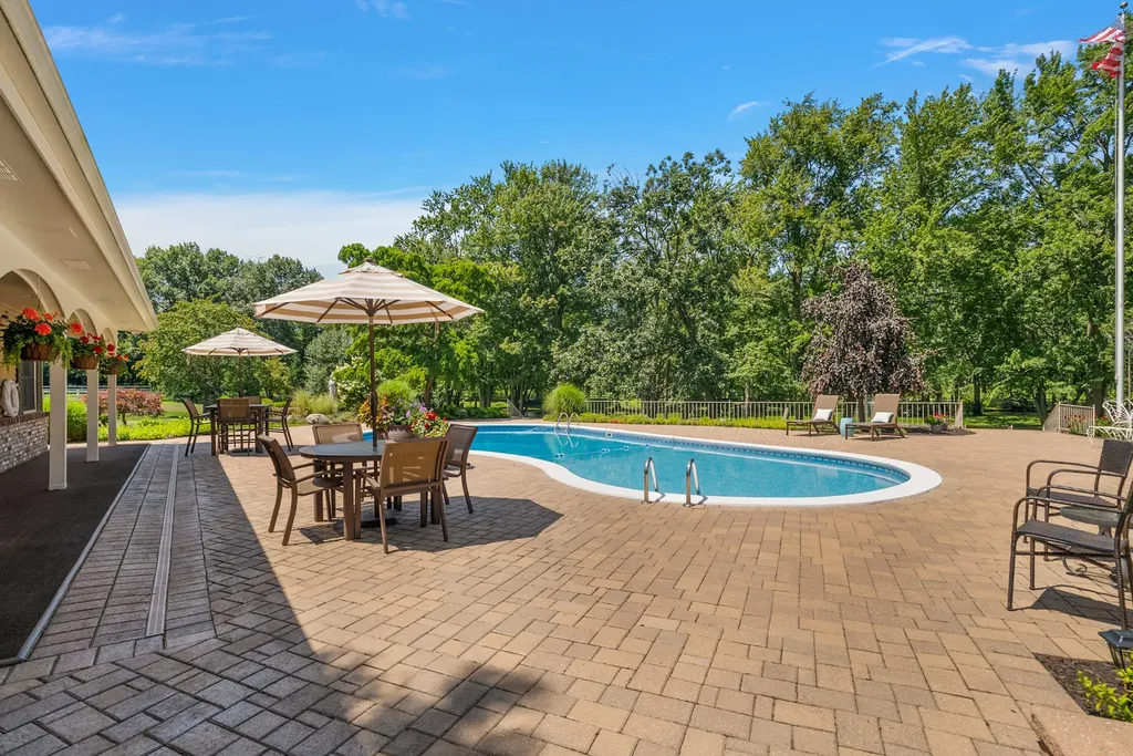 6130 Eidson Road Royalton Township MI 49085