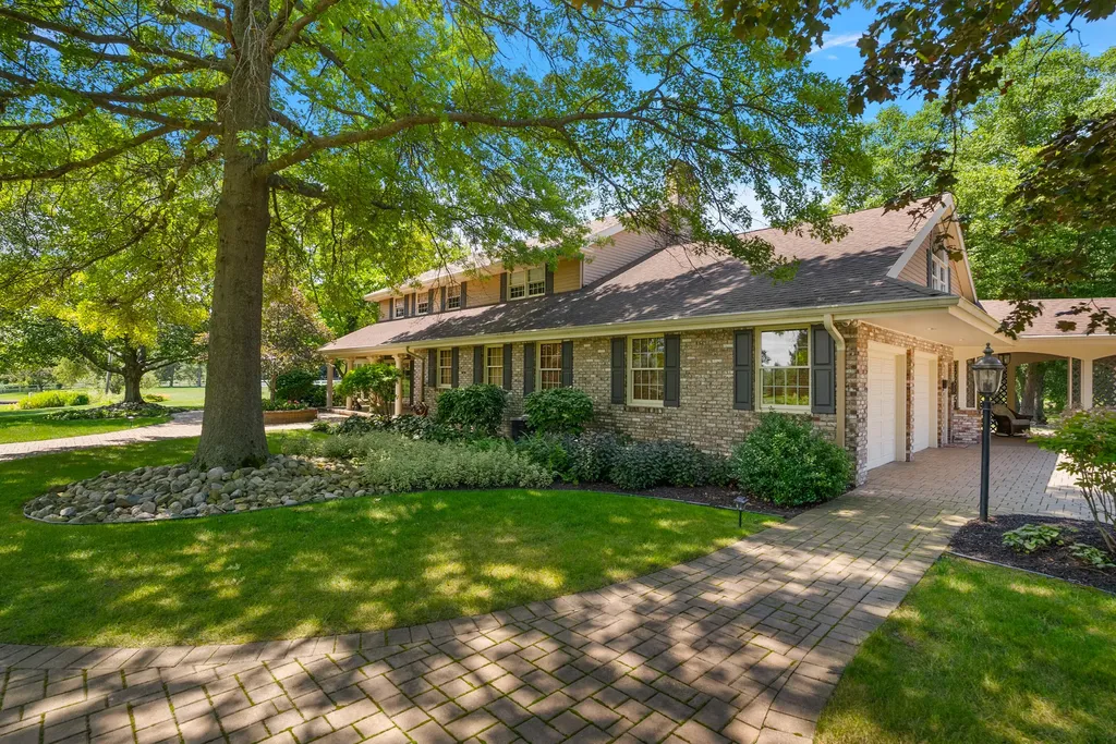 6130 Eidson Road Royalton Township MI 49085