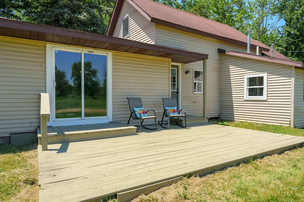 5743 107th Avenue Lee Township MI 49450