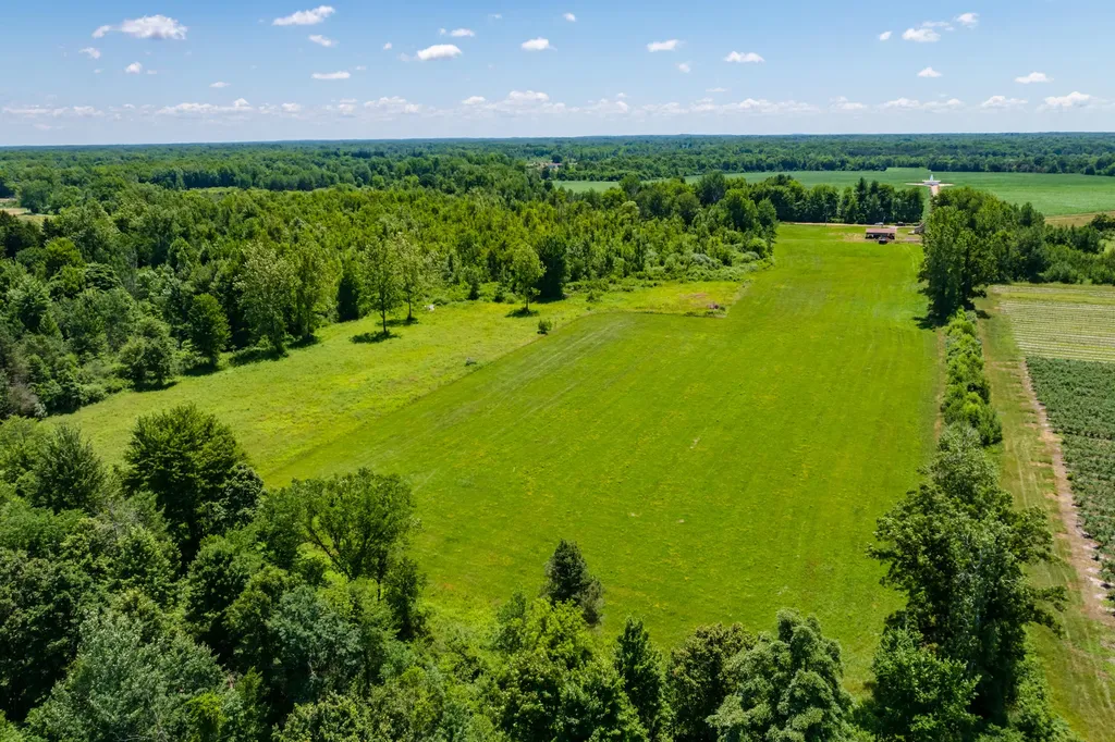 5743 107th Avenue Lee Township MI 49450