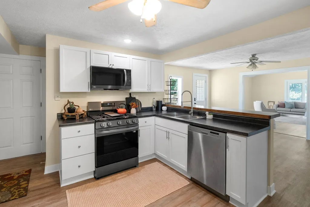 5743 107th Avenue Lee Township MI 49450