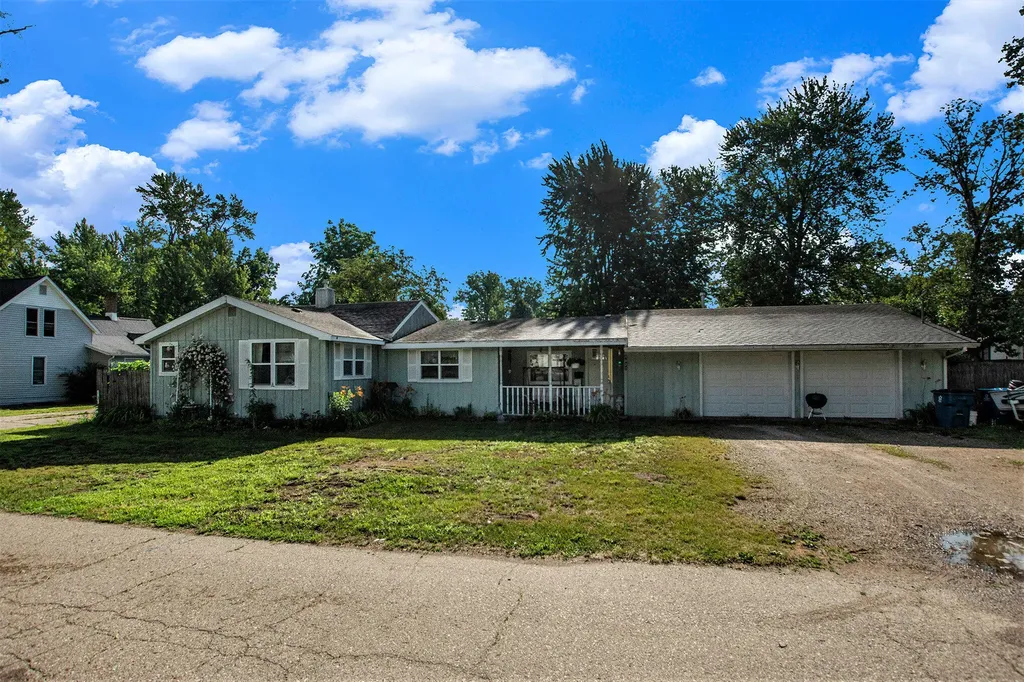 1021 First Street Bangor City MI 49013