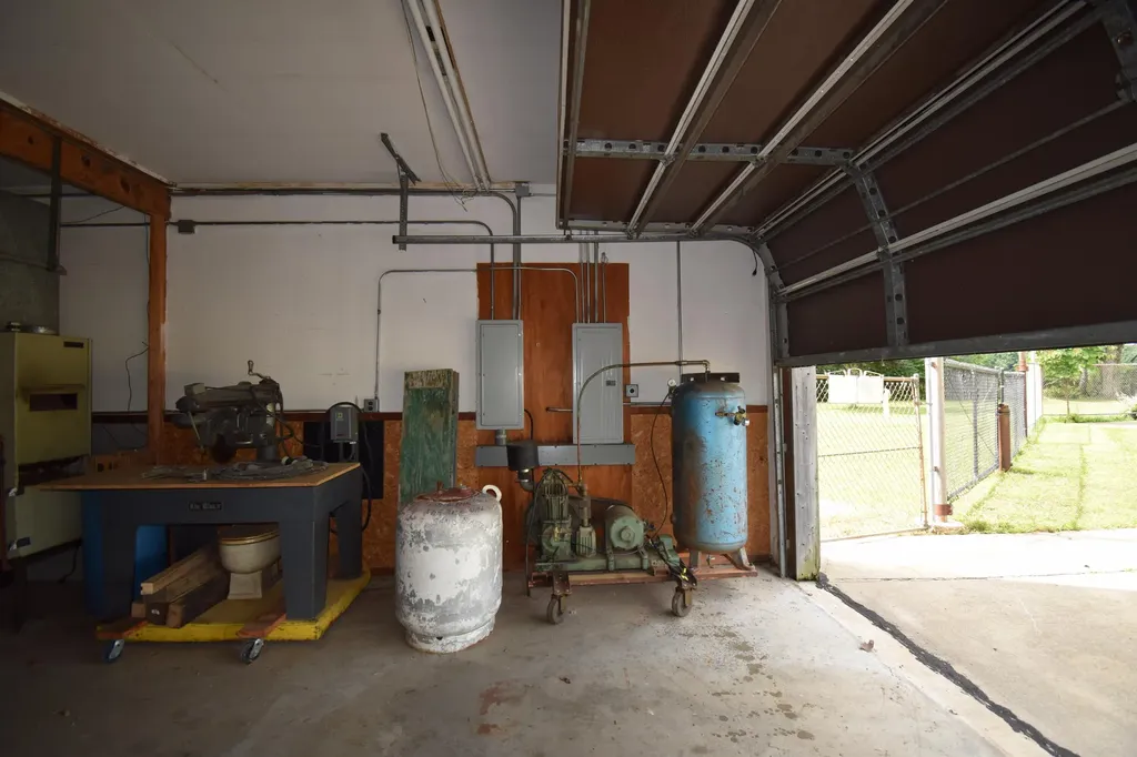 71627 County Road 681 Lawrence Township MI 49057