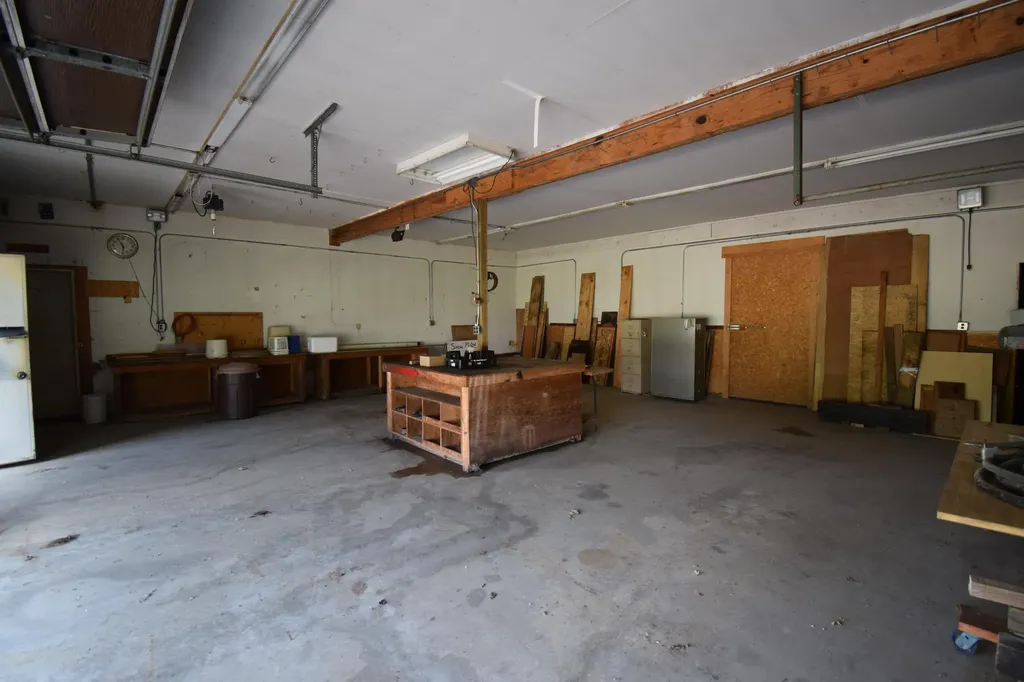 71627 County Road 681 Lawrence Township MI 49057