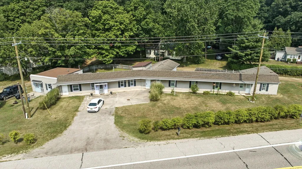 6128 M 63 N Hagar Township MI 49038