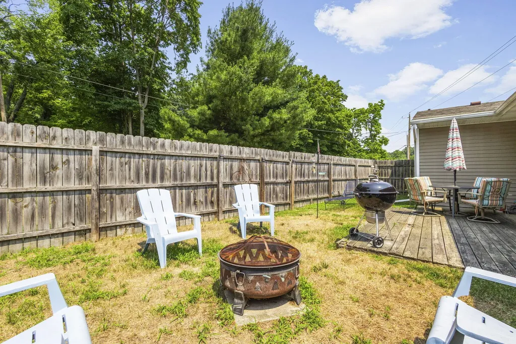 6128 M 63 N Hagar Township MI 49038