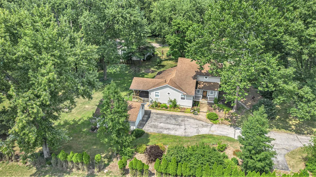 70170 Ironwood Drive Milton Township MI 49120