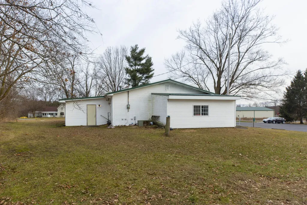 64016 M 62 Jefferson Township MI 49031