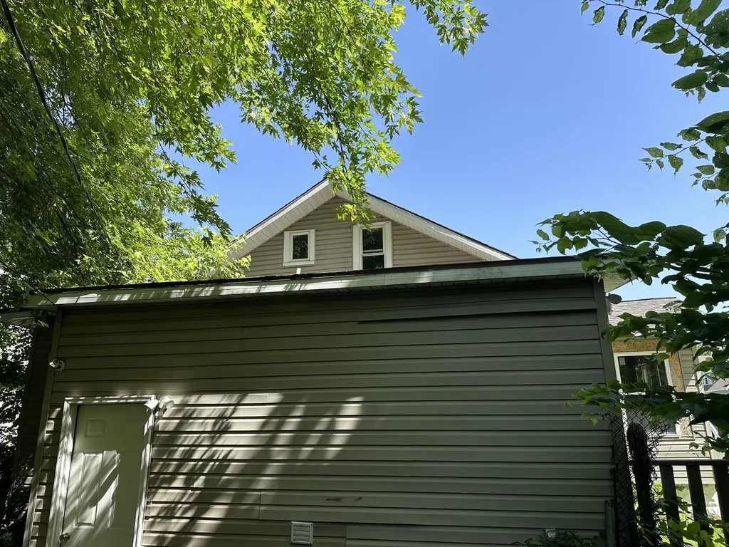 696 Highland Avenue Benton Harbor City MI 49022