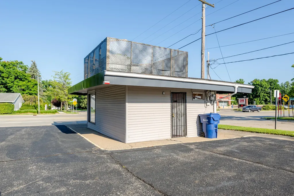 2513-2517 Niles Avenue St. Joseph City MI 49085