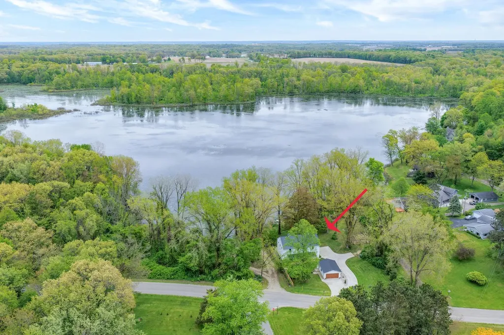 59351 Shafer Brothers Road Fabius Township MI 49093